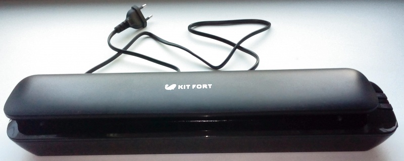 Обзор на Вакууматор Kitfort КТ-1503-2 черный - изображение 1