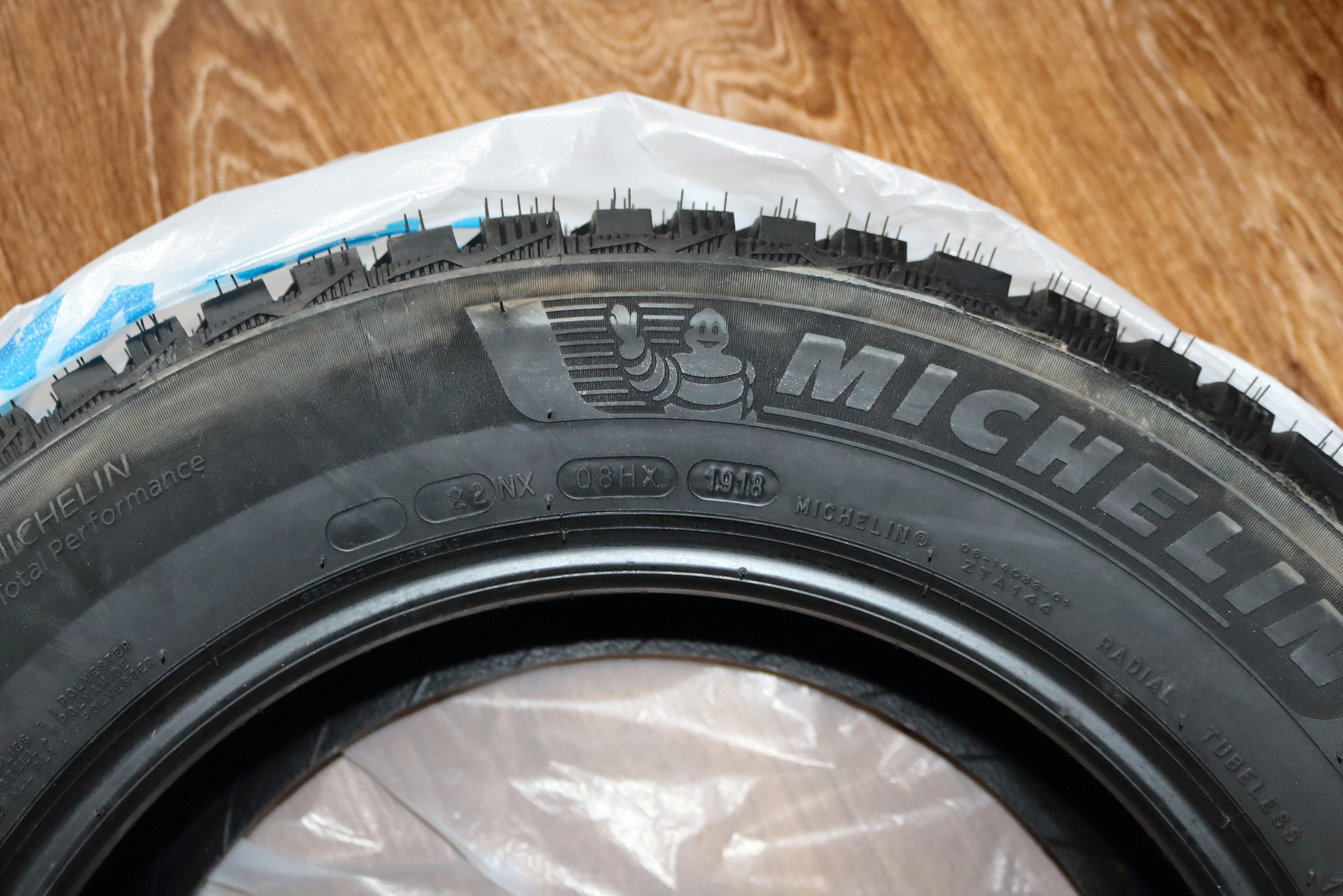 Обзор от покупателя на Шина Michelin X-Ice North 4 185/65 R15 92T, зимняя,  шип — интернет-магазин ОНЛАЙН ТРЕЙД.РУ