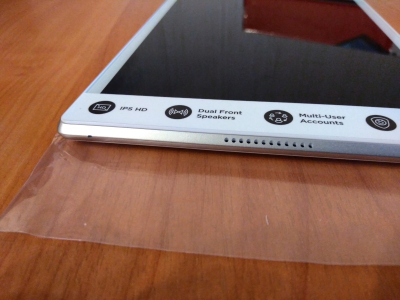 Обзор на Планшет Lenovo TAB 4 TB-8504X 8" LTE 16Gb белый - изображение 8