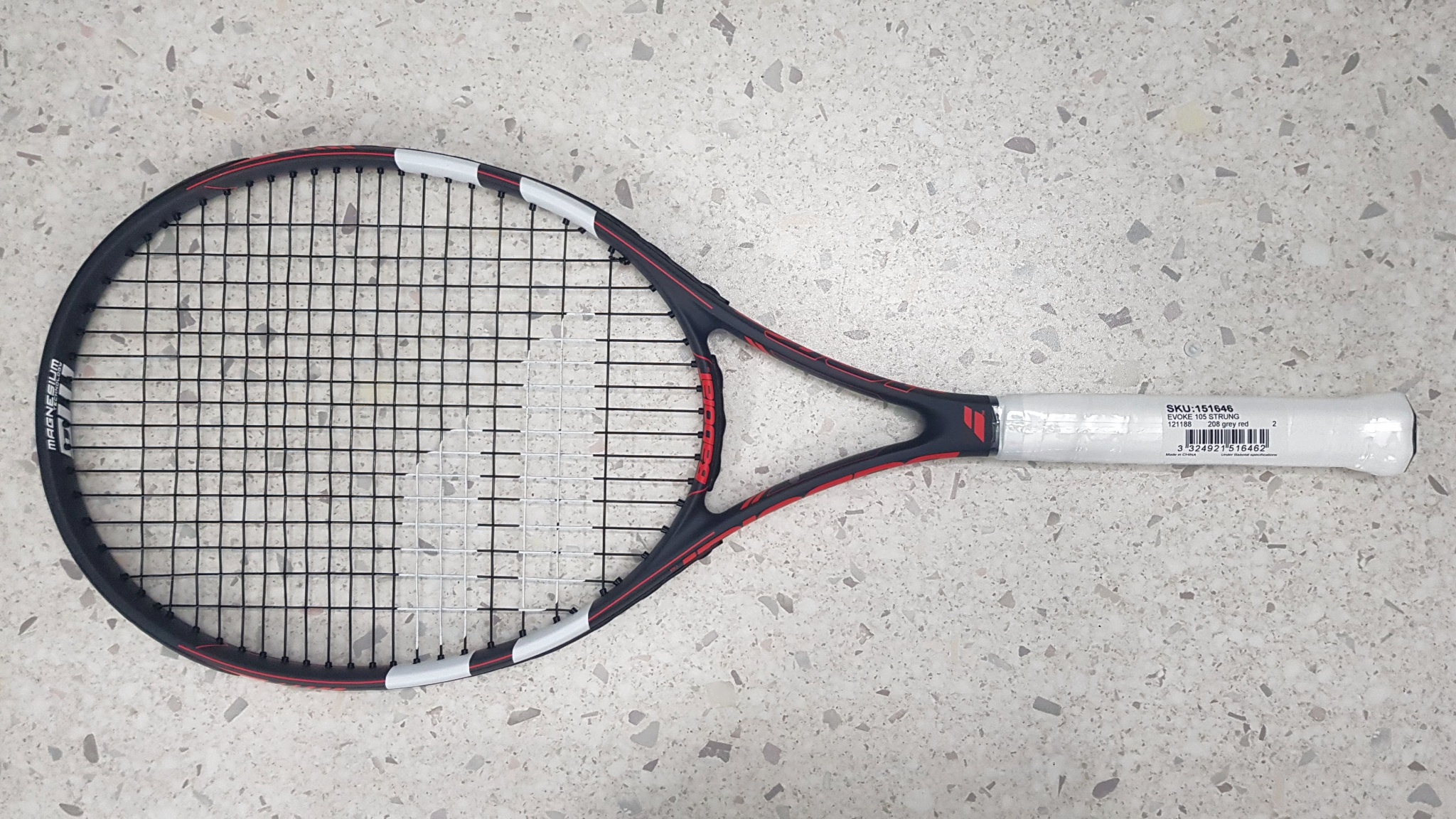 Обзор от покупателя на Ракетка для большого тенниса BABOLAT Evoke 105 Gr2,  для любителей, композит, со струнами, черно-красно-белые — интернет-магазин  ОНЛАЙН ТРЕЙД.РУ