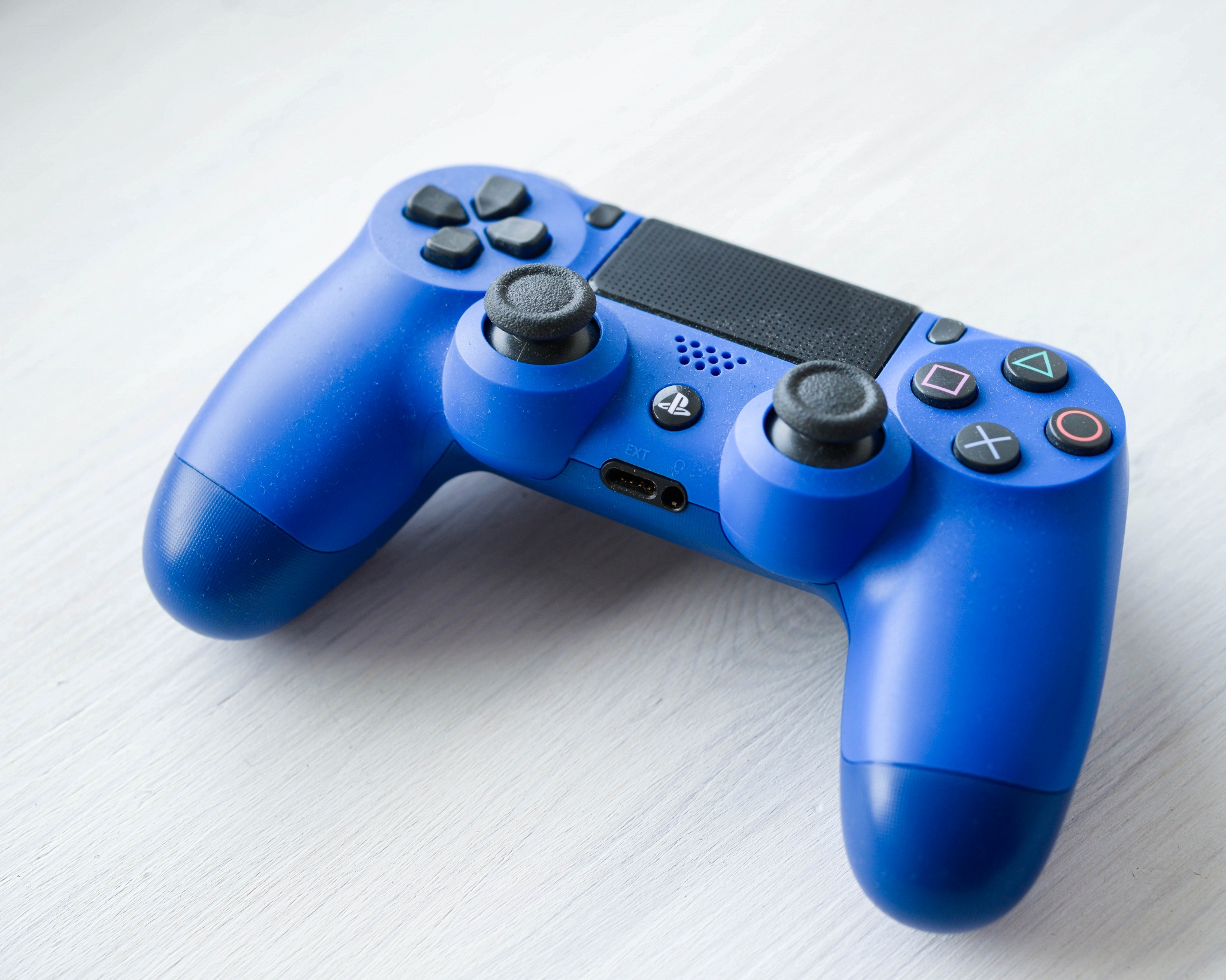 Обзор от покупателя на Беспроводной контроллер PlayStation DUALSHOCK 4,  синий — интернет-магазин ОНЛАЙН ТРЕЙД.РУ