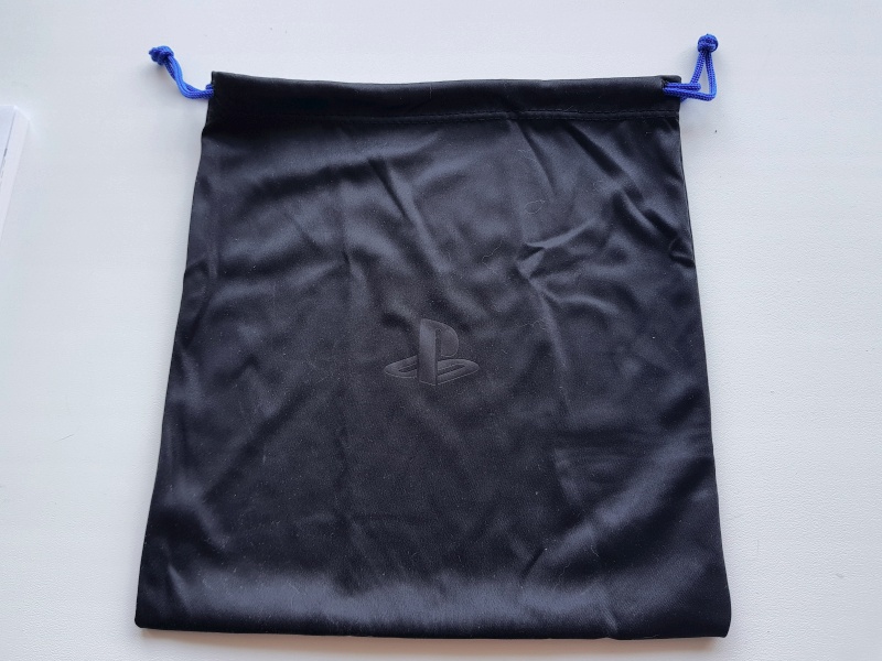 Обзор на Беспроводная стереогарнитура Sony Platinum Wireless Headset 7.1, Black - изображение 14