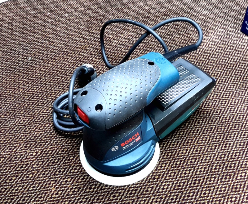 Gex 125 1 ae. Шлифовальная машина Bosch GEX 125-1 AE. Эксцентриковая шлифмашина бош 125. Эксцентриковая шлифмашина бош GEX 125-1 AE. Орбитально шлифовальная машина Bosch GEX 125 -1ae