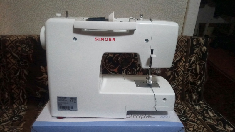 Обзор на Швейная машина Singer Simple 3221 - изображение 2