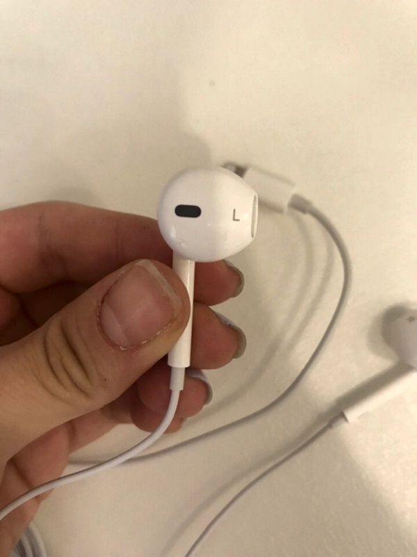 Earpods с разъемом lightning