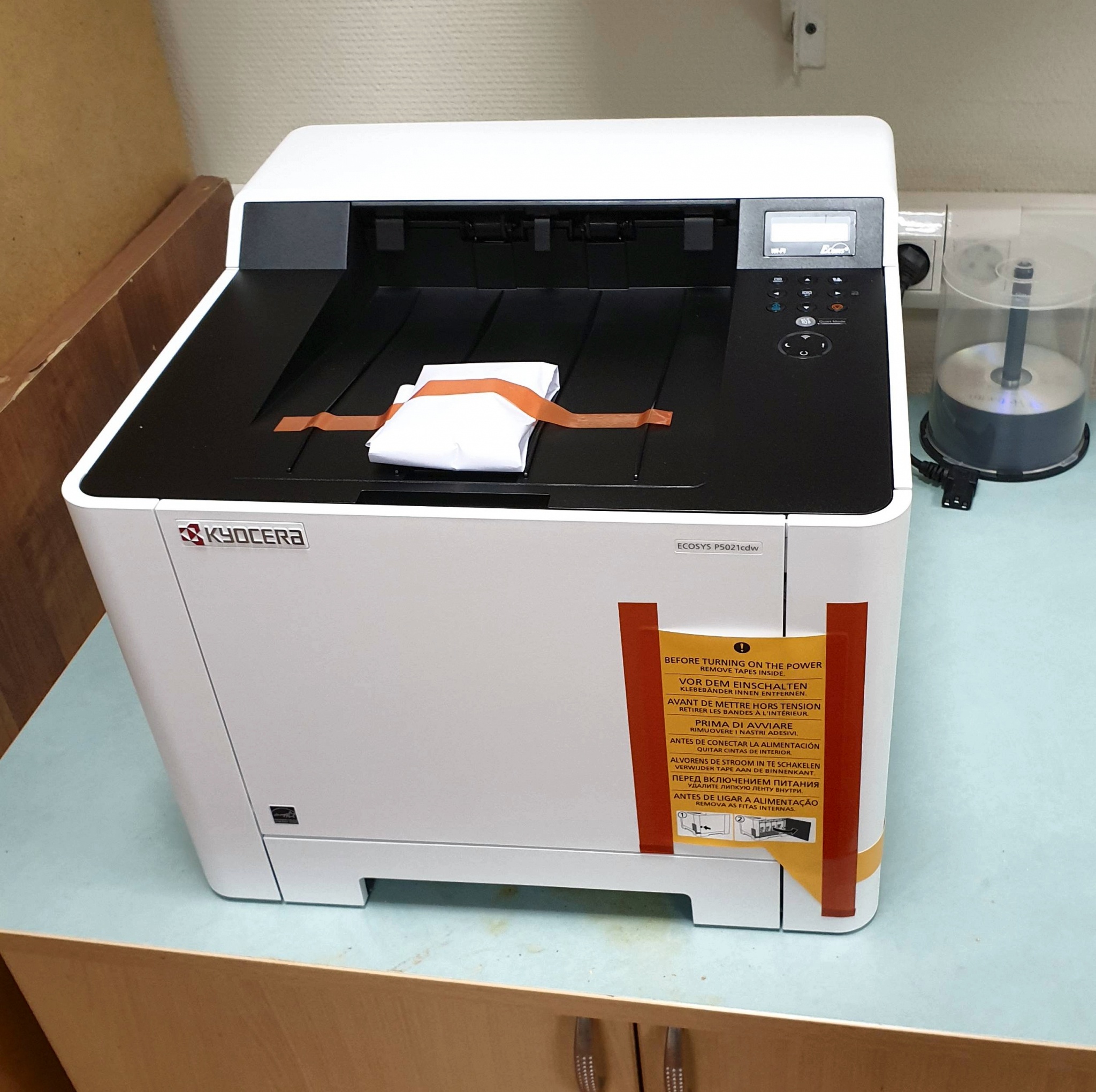Индикатор принтер. Kyocera p5021. Kyocera 5021. Индикаторы принтера Kyocera. Индикатор куосера