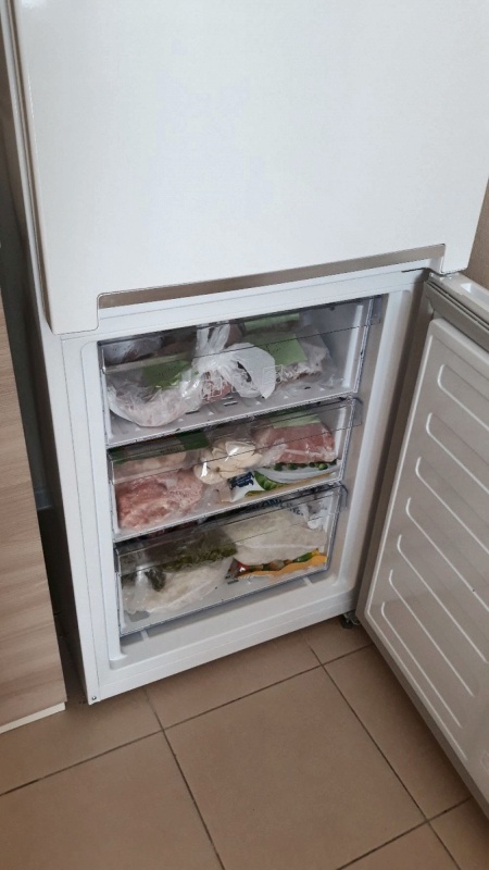 Обзор на Холодильник Beko RCNK310KC0W - изображение 9