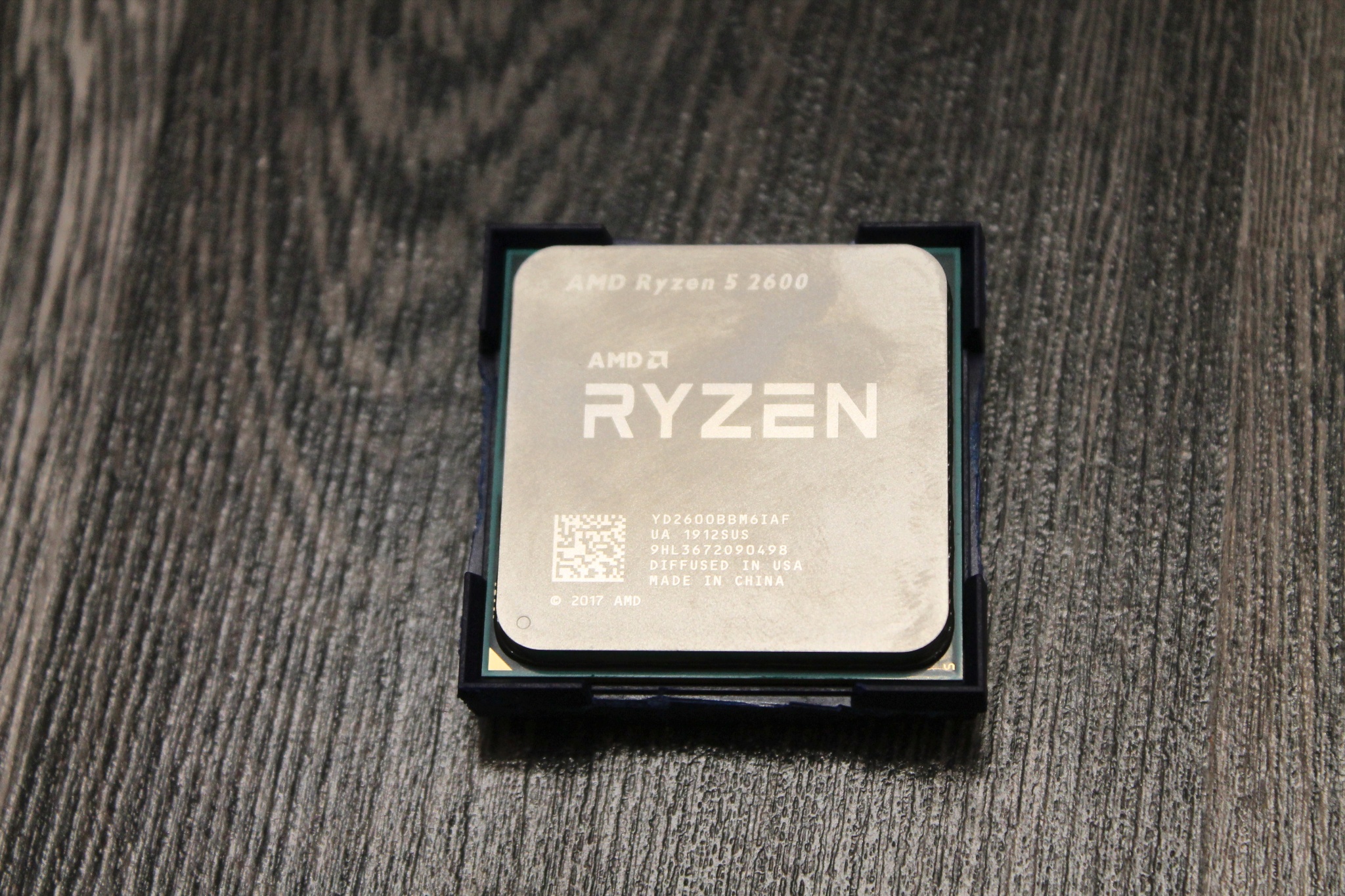 AMD Ryzen5 2600 - タブレット