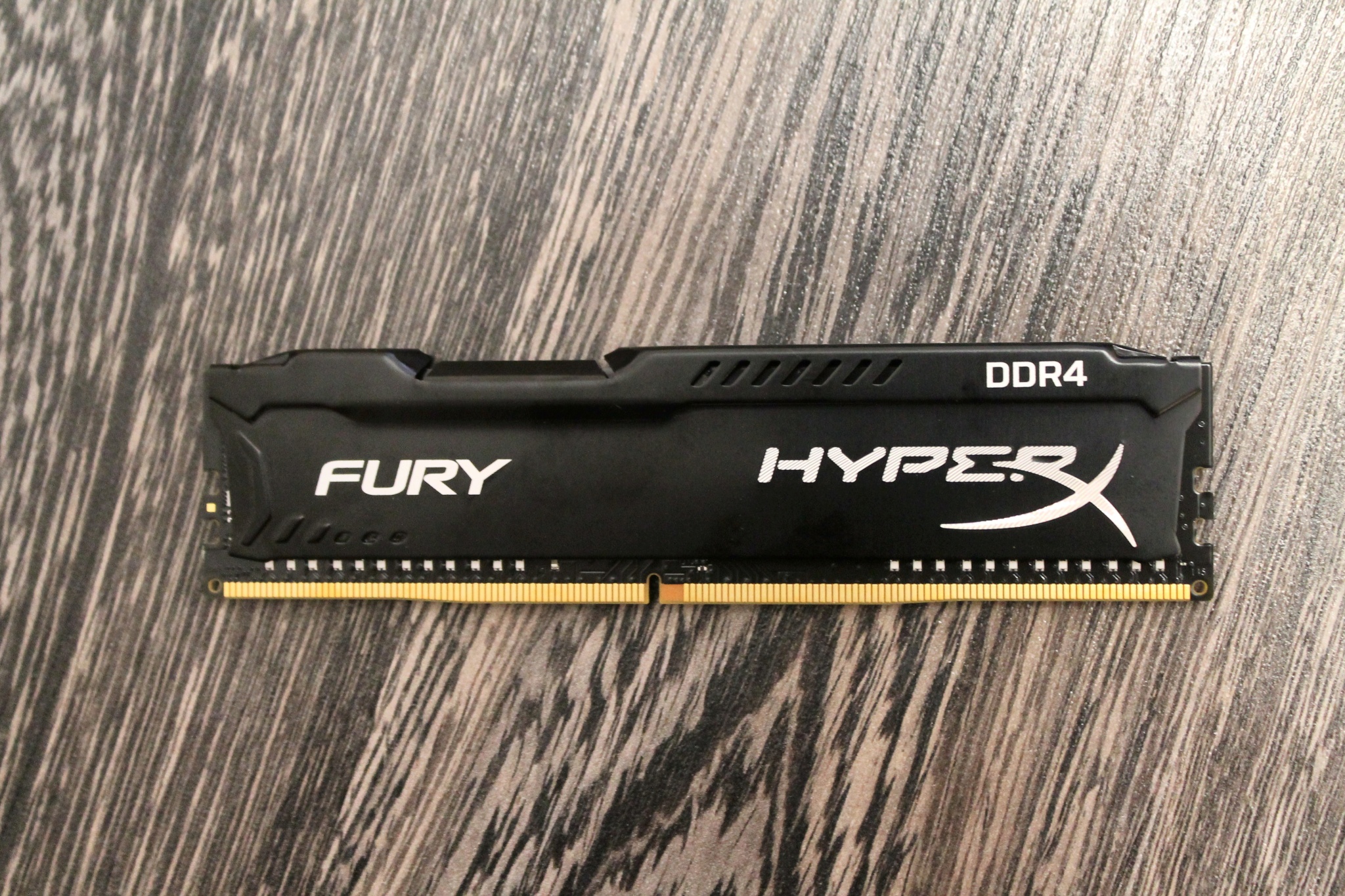 Если ли среди новых модулей kingston fury оперативная память с плотностью 16 gbit