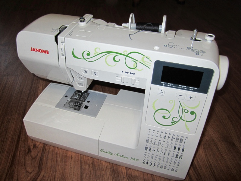 Обзор на Швейная машина Janome QF 7600 - изображение 1