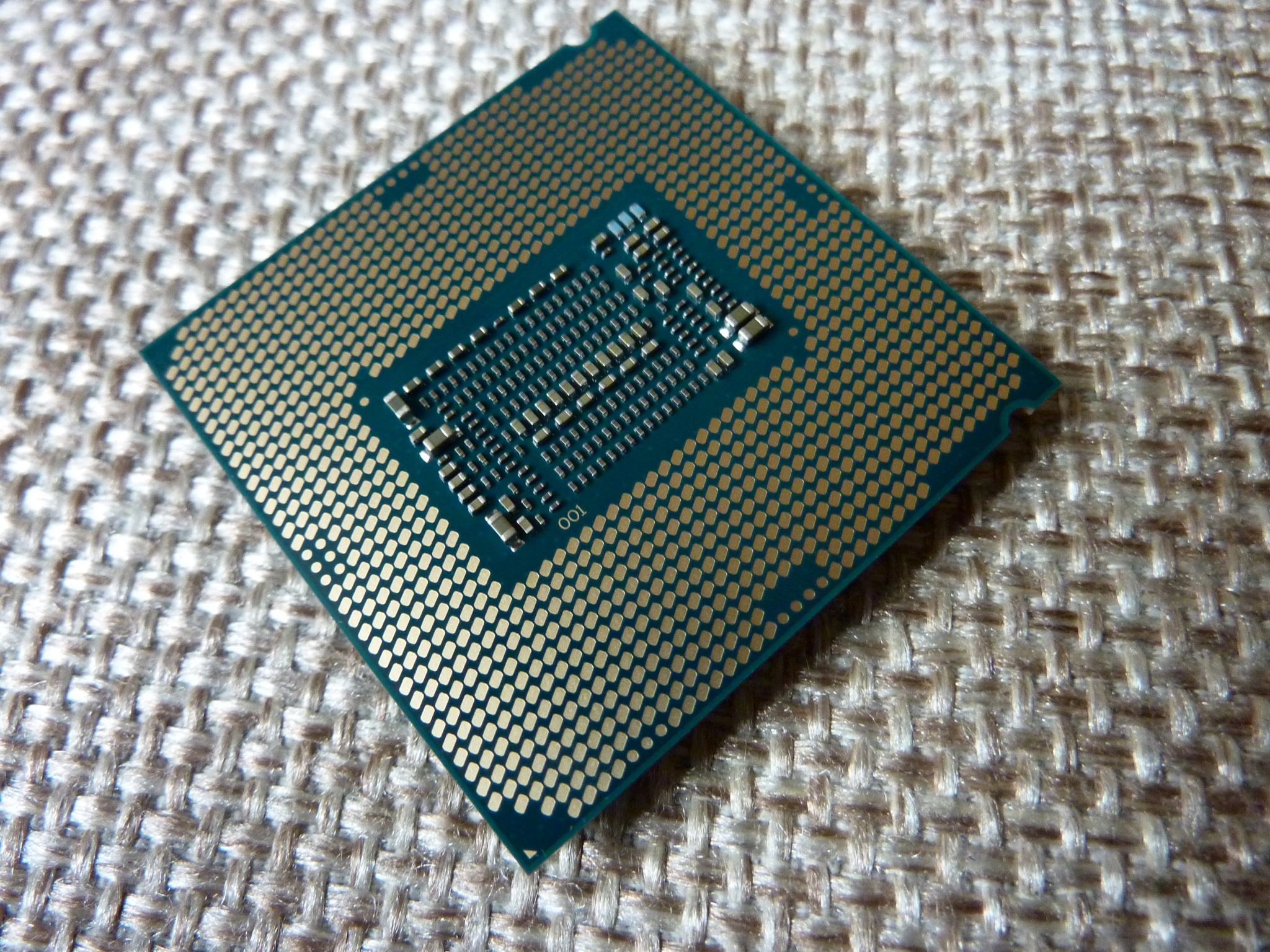 Сокет 1151 v1. I5 9400f. Core i5 9400. Процессор Intel Core i5-9400f. Процессор Intel Core i5-9400 OEM.