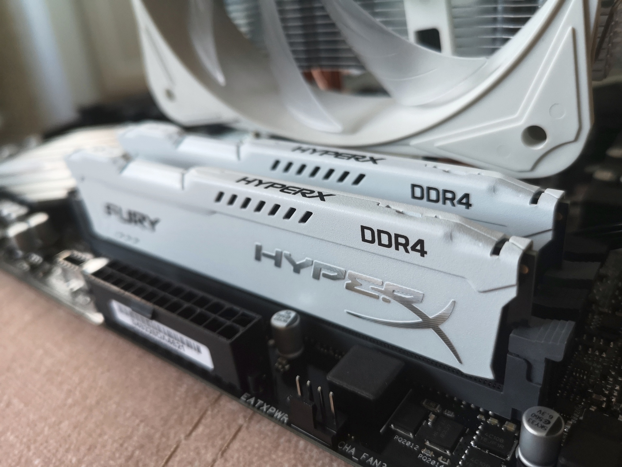 Kingston fury ddr5 white