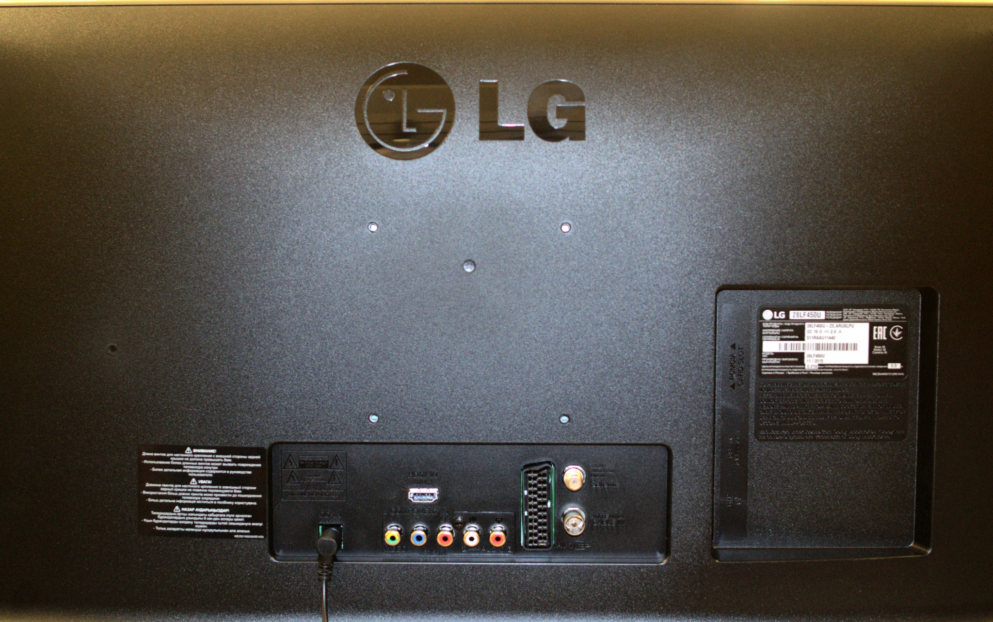 Телевизоры lg lf. LG 28lf450u. LG 28lf450u led. Телевизор LG 28lf. LG 22lf450u 2015 led.