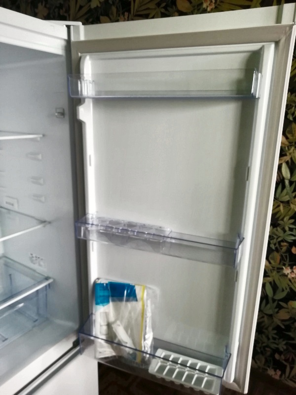 Обзор на Холодильник Beko RCNK270K20W - изображение 3