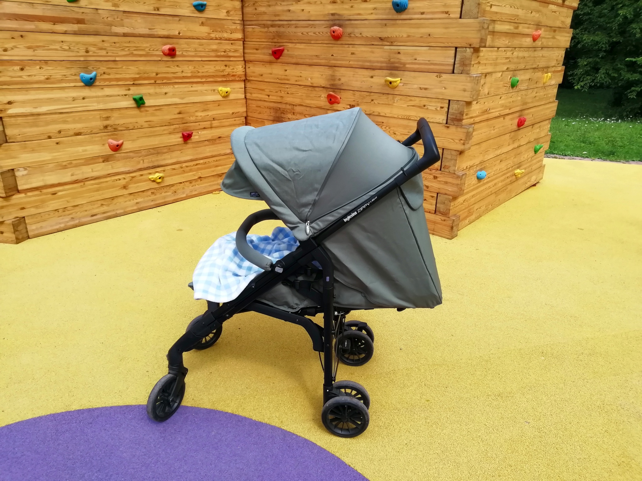 Inglesina zippy outlet light stroller