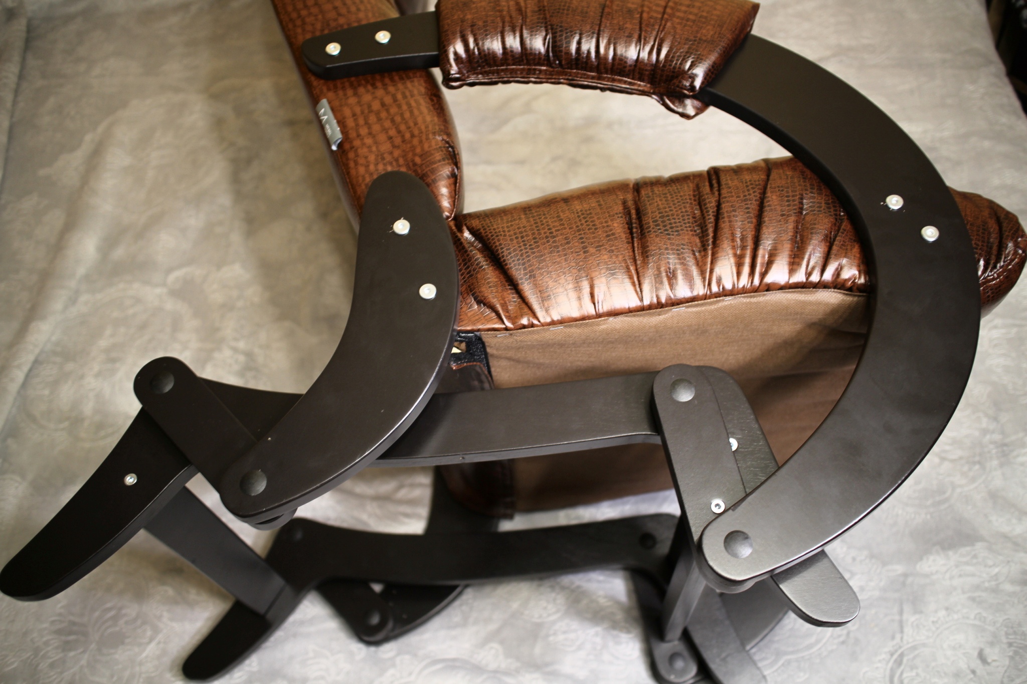 Кресло качалка с маятниковым механизмом размеры