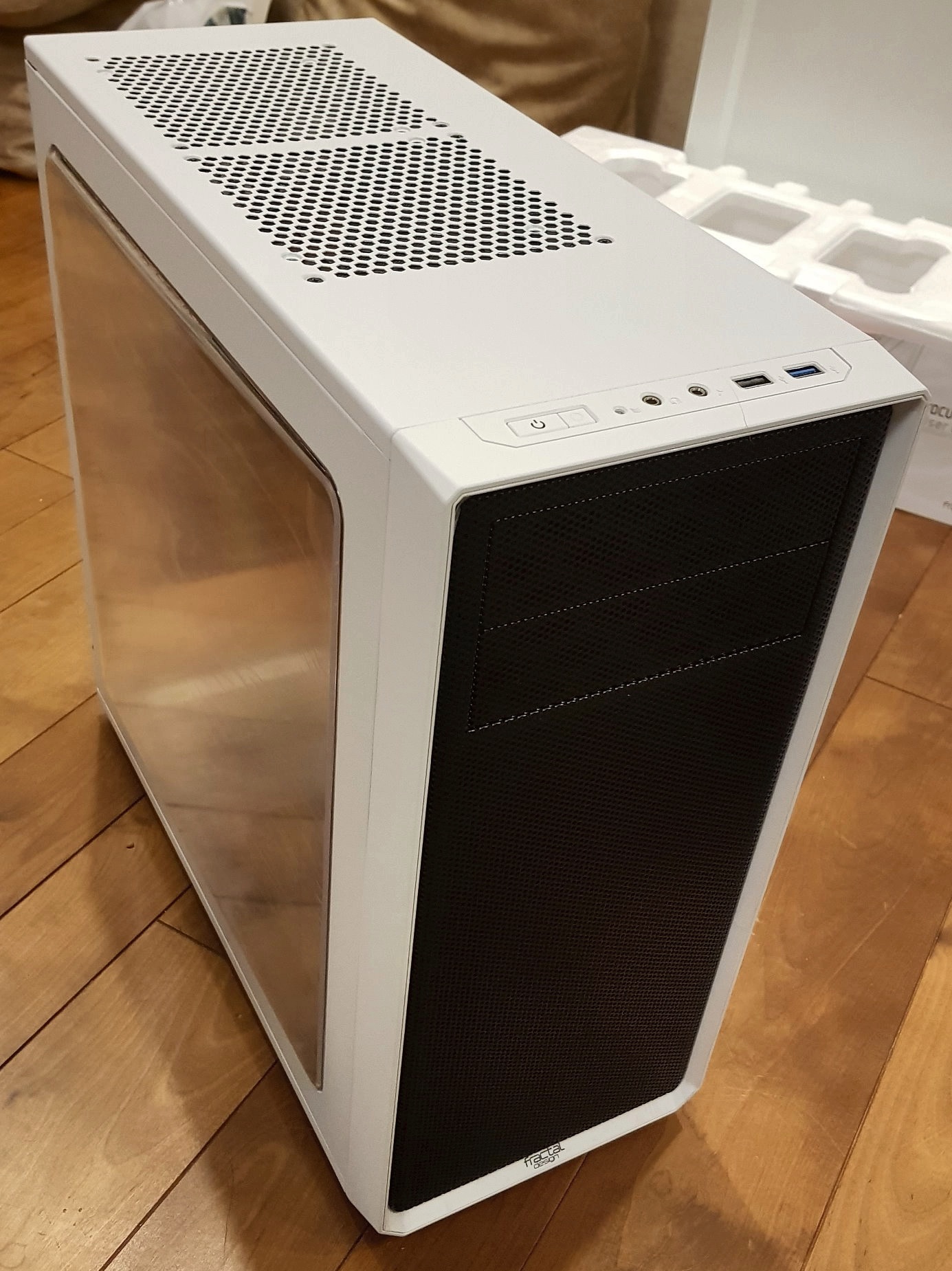 Obzor Ot Pokupatelya Na Korpus Fractal Design Focus G White Window Bez Bp Fd Ca Focus Wt W Internet Magazin Onlajn Trejd Ru