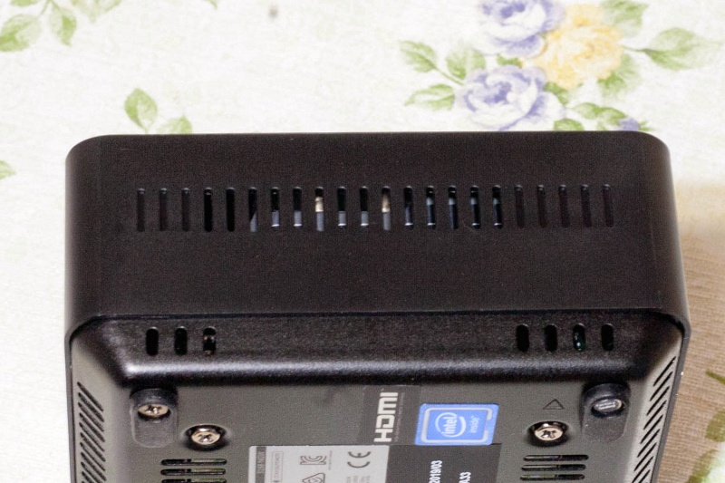 Обзор на Неттоп MSI Cubi N 8GL-019XRU slim Cel N4000/4Gb/500Gb 7.2k/HDG/noOS/WiFi/Black - изображение 8