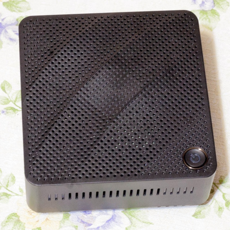 Обзор на Неттоп MSI Cubi N 8GL-019XRU slim Cel N4000/4Gb/500Gb 7.2k/HDG/noOS/WiFi/Black - изображение 3