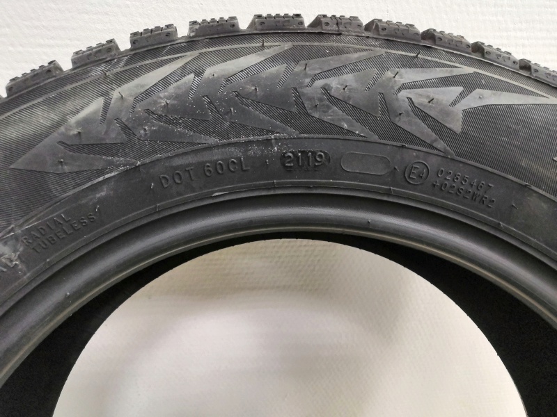 Nokian nordman 7 отзывы. Nordman 7 205/60 r16. Шина Nokian Nordman 7 205/60 r16 96t. Nokian Nordman 7 205/60r16 96t. Nordman 7 205/60 r16 96t XL.