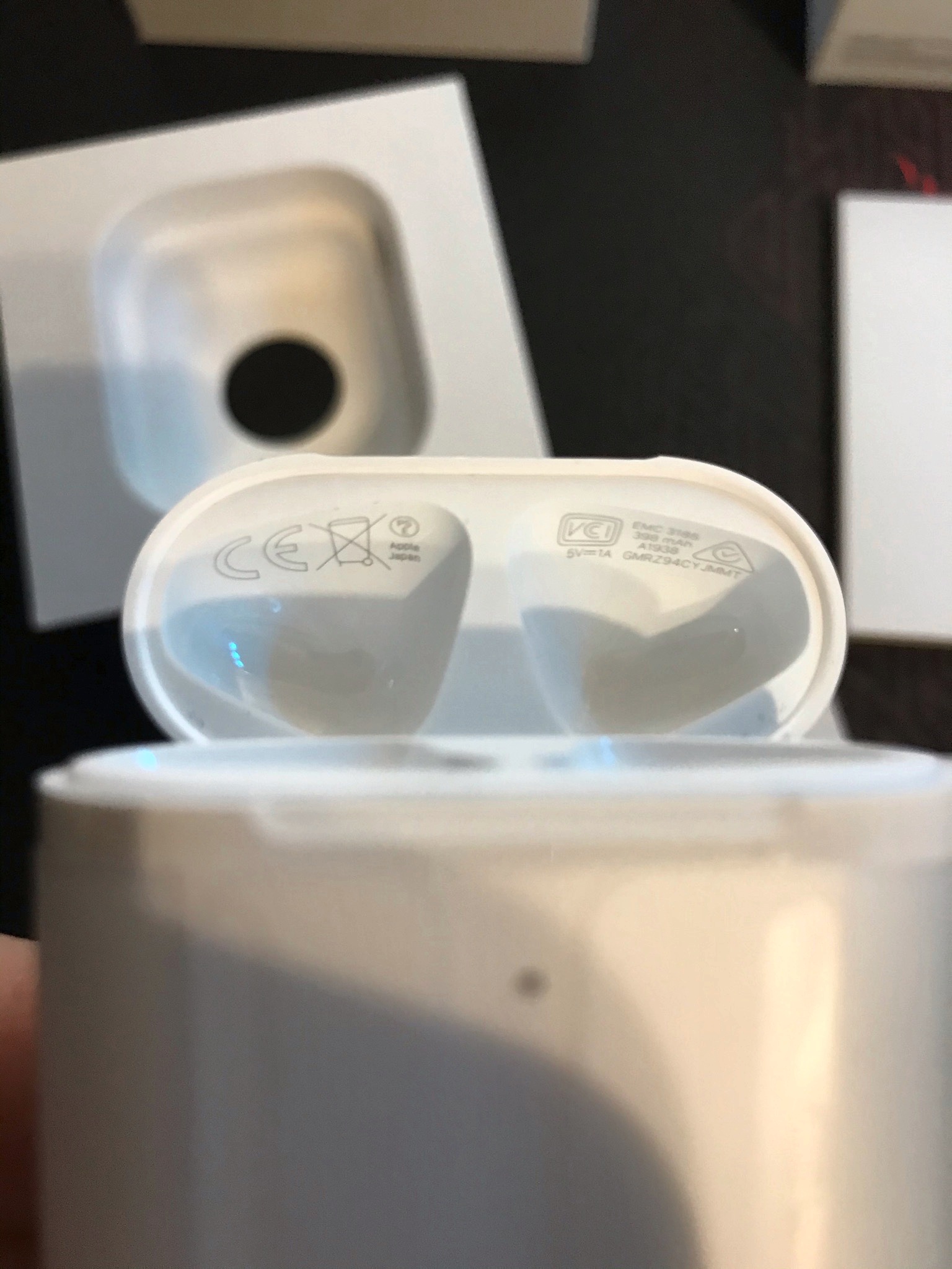 Обзор от покупателя на Наушники Apple AirPods 2 with Wireless Charging Case  — интернет-магазин ОНЛАЙН ТРЕЙД.РУ