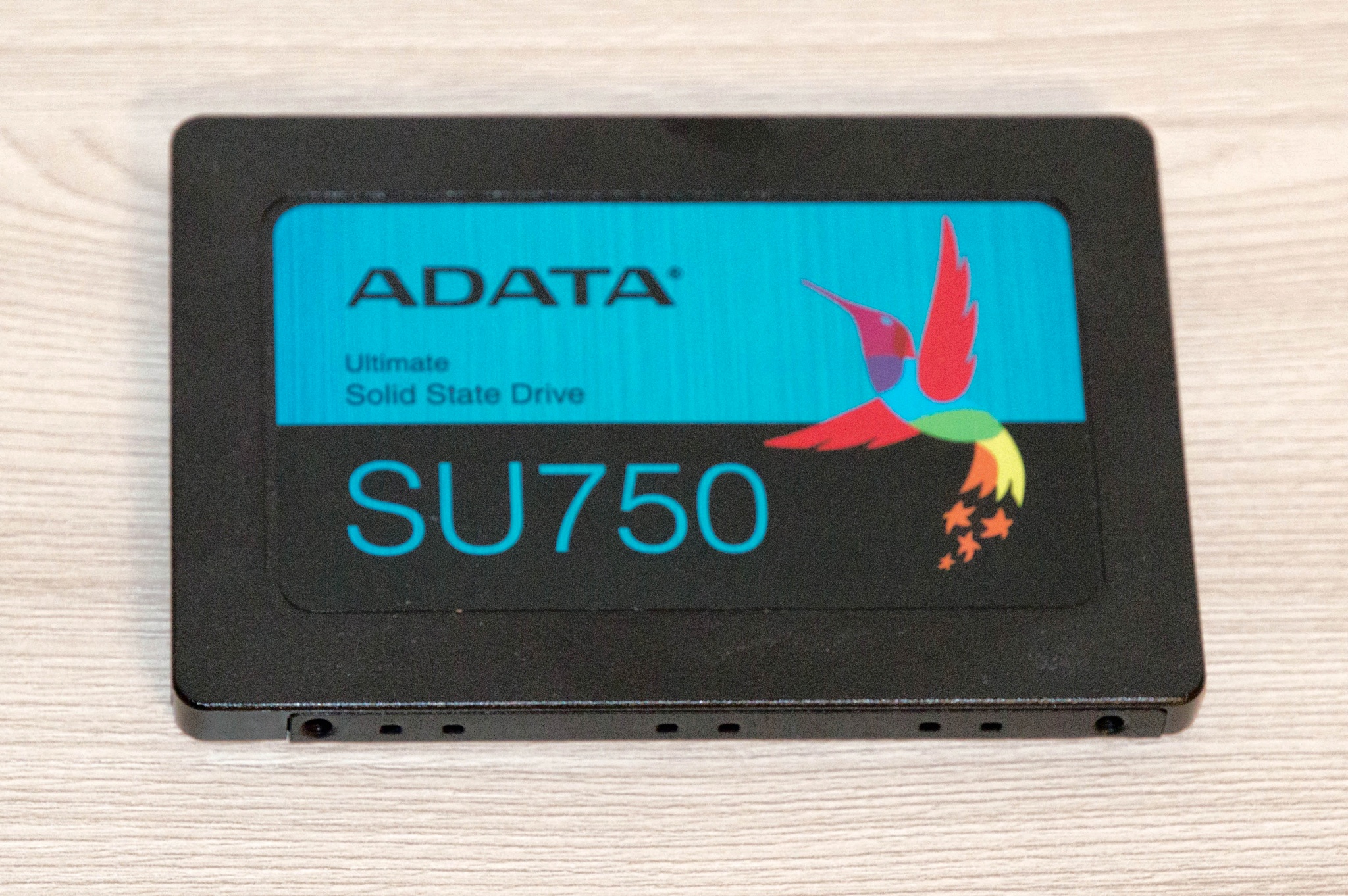 Adata su750