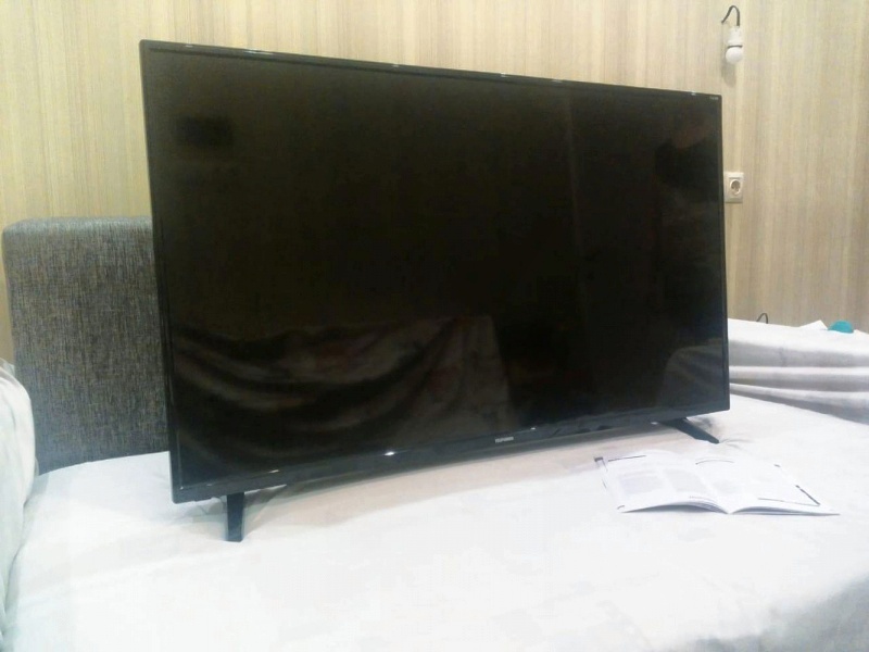 Обзор на Телевизор TELEFUNKEN TF-LED43S81T2S, черный - изображение 1