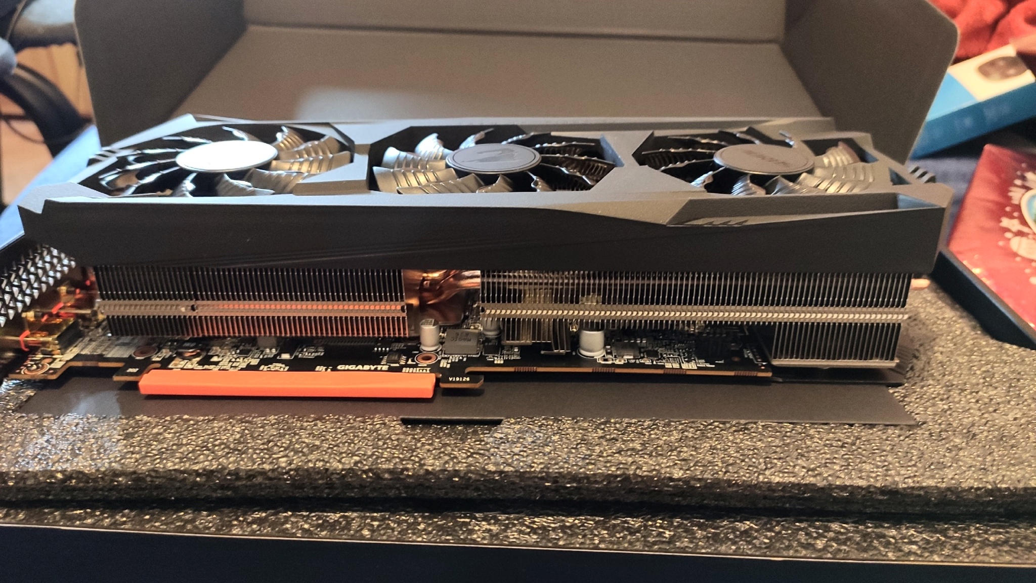 Gigabyte radeon rx 6750 xt gaming