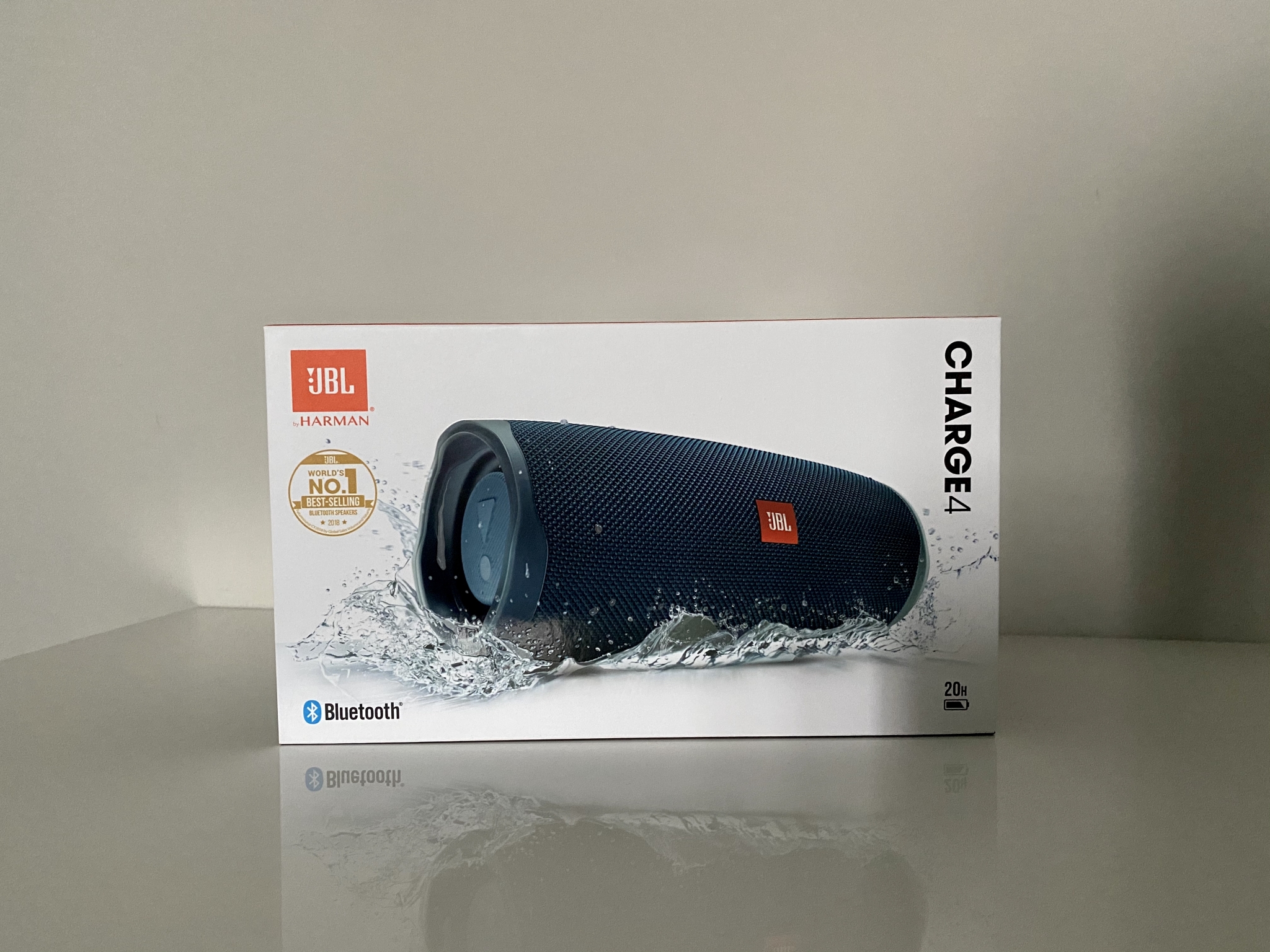 Обзор от покупателя на Колонка JBL Charge 4 blue — интернет-магазин ОНЛАЙН  ТРЕЙД.РУ