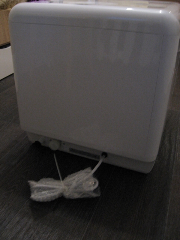 Обзор на Посудомоечная машина настольная Midea MCFD42900BL MINI - изображение 7