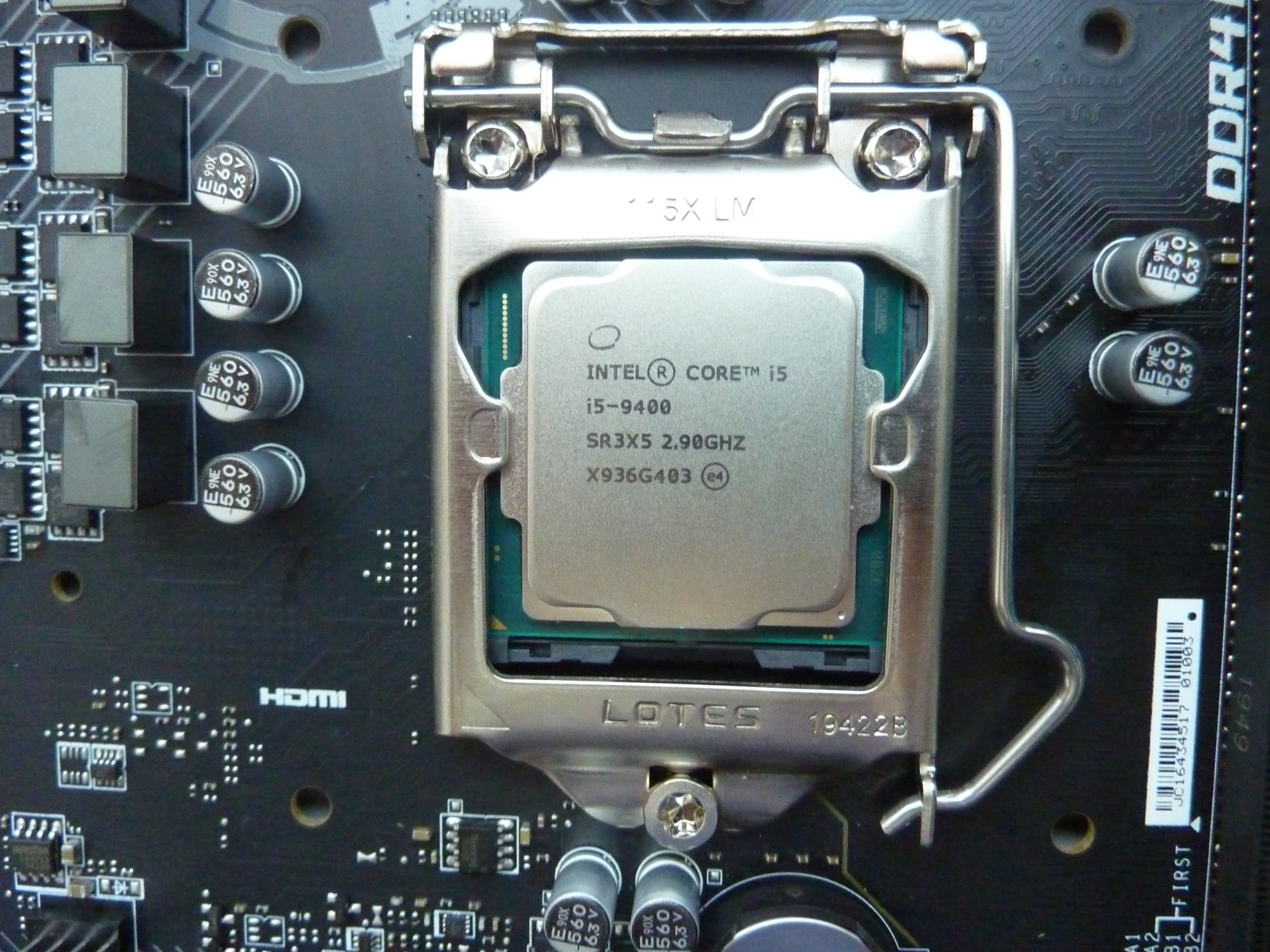Интел 5 9400. Intel Core i5-9400. Intel Core i5 9400, LGA 1151v2. Процессор Intel Core i5 8400, LGA 1151v2 OEM. LGA 1151 Coffee Lake.