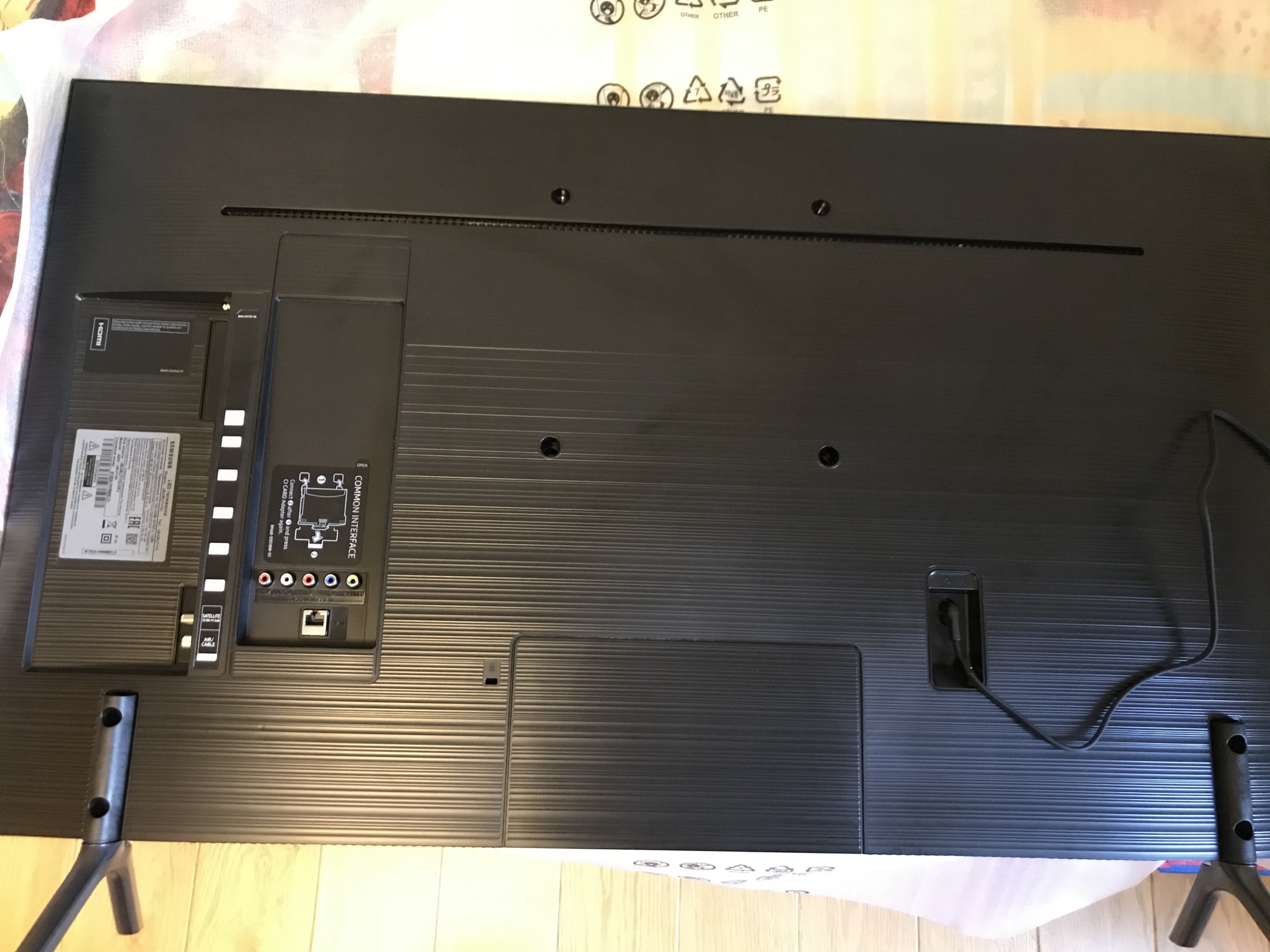 Samsung ue43ru7170u. Ue43tu7170u. Телевизор самсунг ue58au7570u. Samsung ue50tu7170u. Samsung ue49nu7170u.
