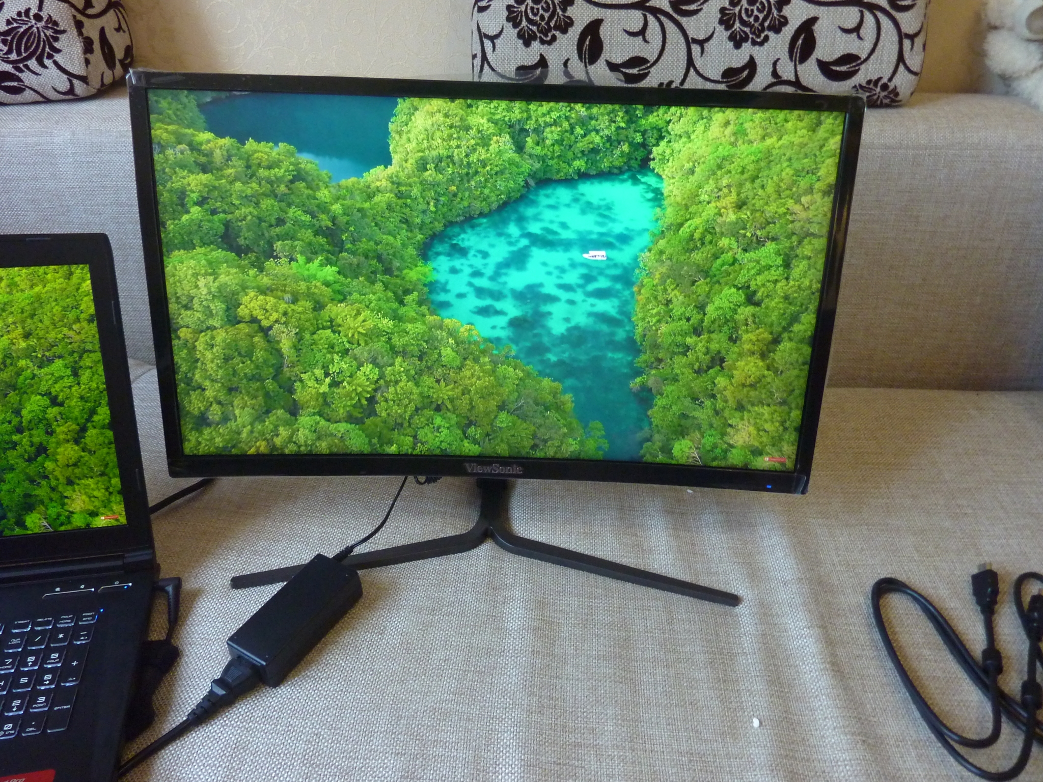 Обзор от покупателя на Игровой монитор Viewsonic VX2458-C-MHD 23.6" Glossy  Black — интернет-магазин ОНЛАЙН ТРЕЙД.РУ