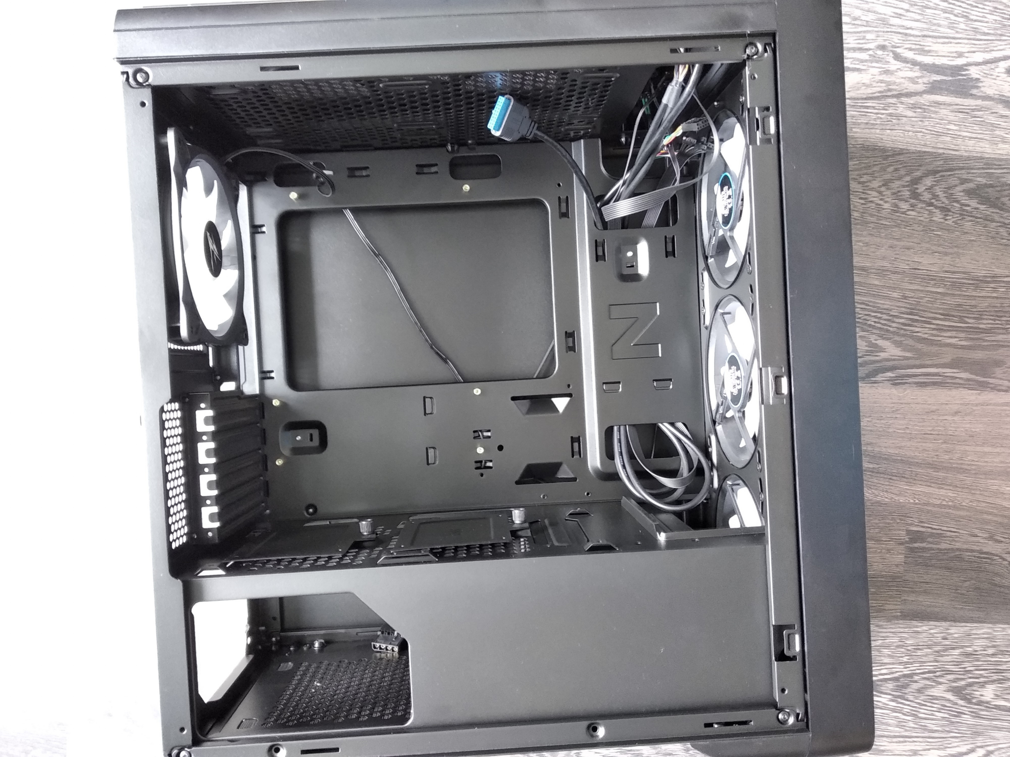 Zalman t3 plus. Корпус Zalman m3 Plus.