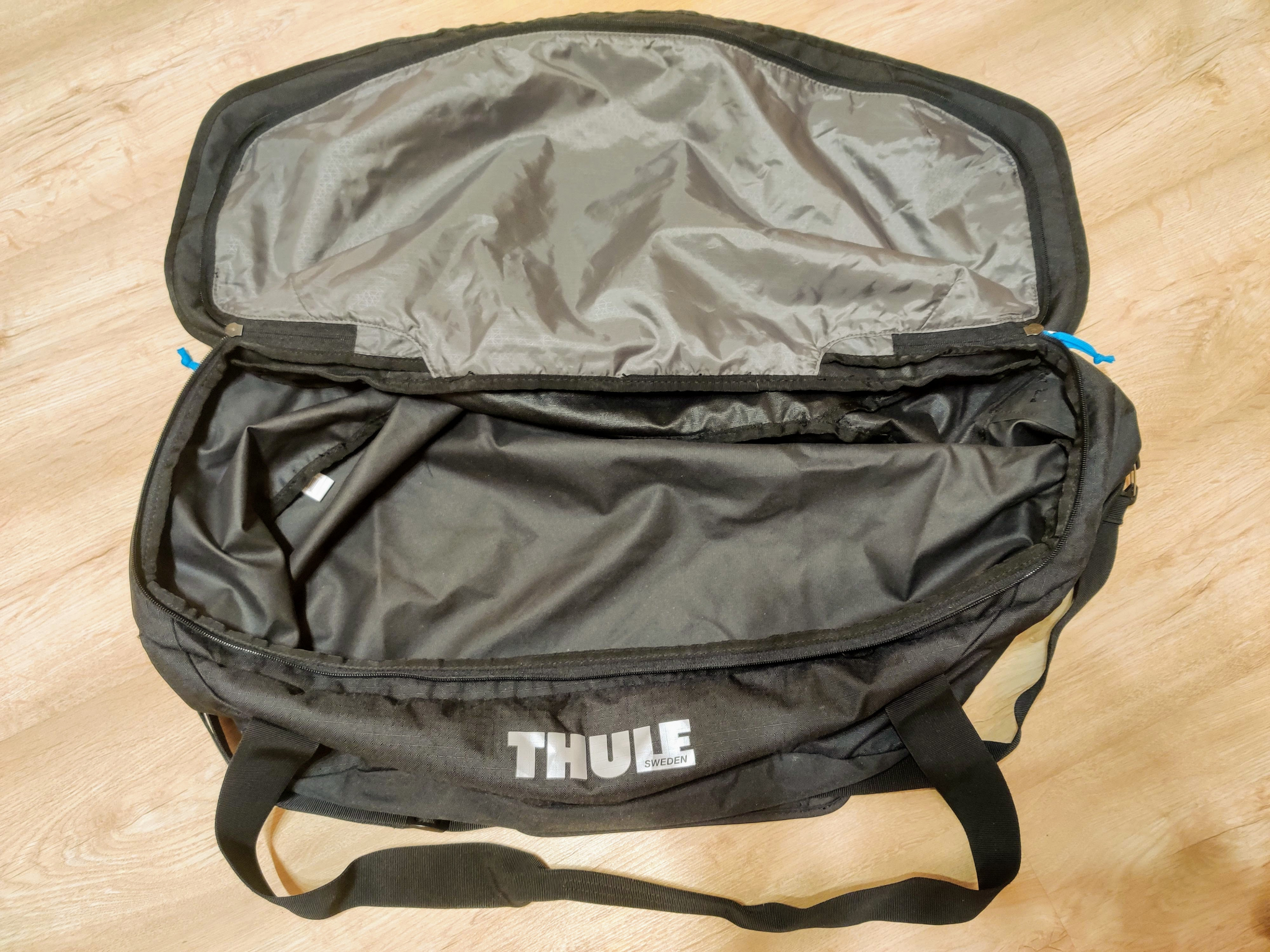 Обзор от покупателя на Сумки Thule GoPack Set (800603) — интернет-магазин  ОНЛАЙН ТРЕЙД.РУ