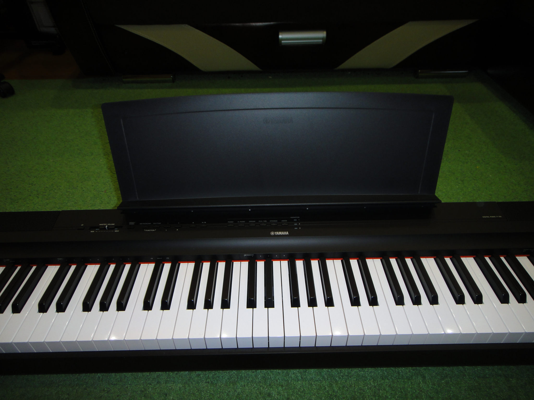 Yamaha p 125 пианино. Yamaha p-125. Пианино Yamaha p-125. Пианино Yamaha p-125 обзор. Пианино Yamaha p-125 дно.