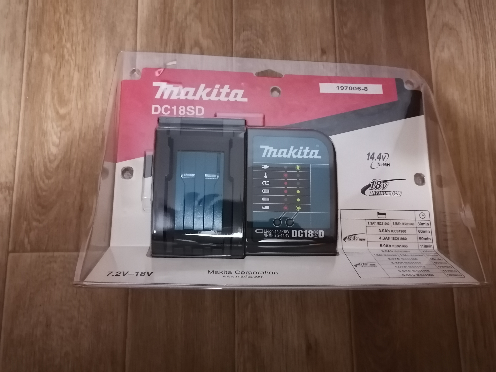 Обзор от покупателя на Зарядное устройство Makita 197006-8, 7.2-18В,  Ni-MhLi-ion, DC18SD, блистер CXT/LXT — интернет-магазин ОНЛАЙН ТРЕЙД.РУ