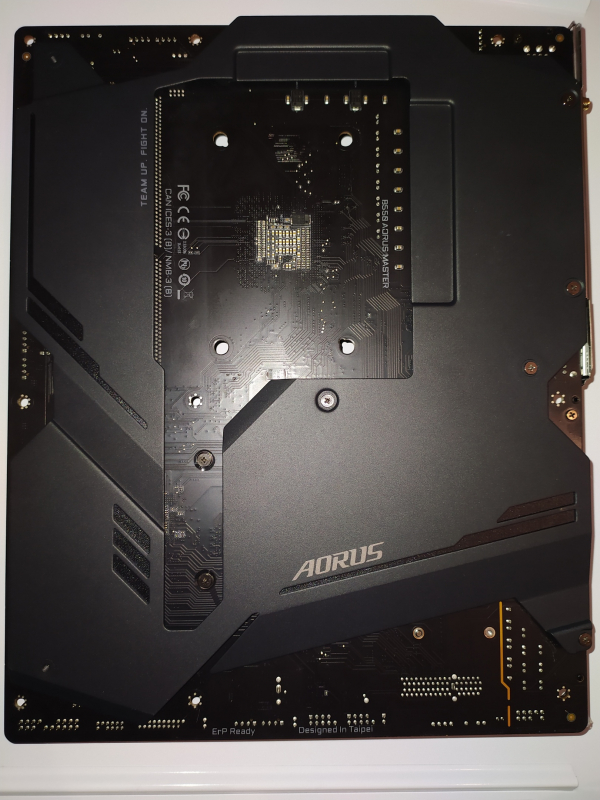 Обзор на Материнская плата GIGABYTE B550 AORUS MASTER (AM4, ATX) - изображение 3