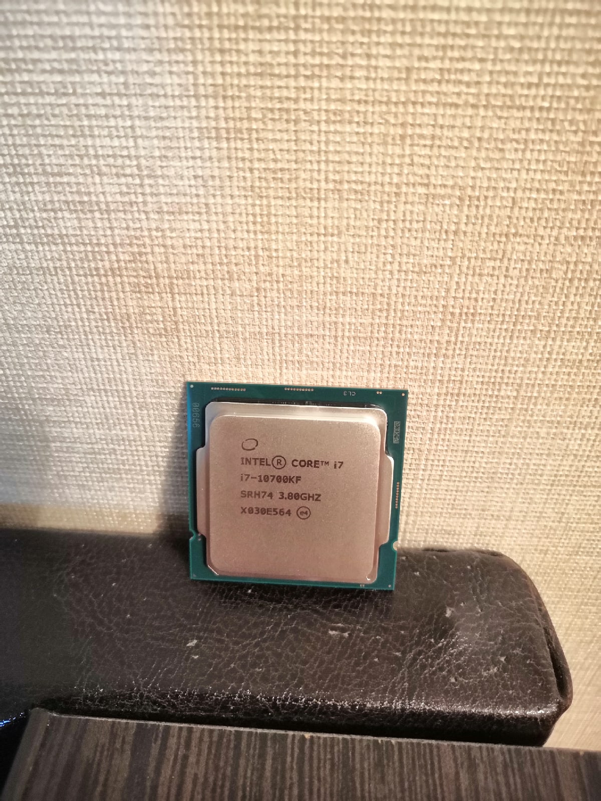 Процессор i7 10700. I7 10700kf. Процессор Intel i7 10700kf. LGA 1200 i7 10700kf. Intel Core i7-10700kf.