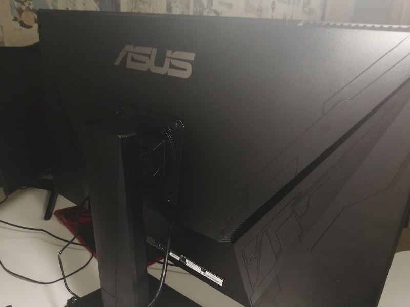 Обзор на Игровой монитор Asus VG279Q 27", Black - изображение 6