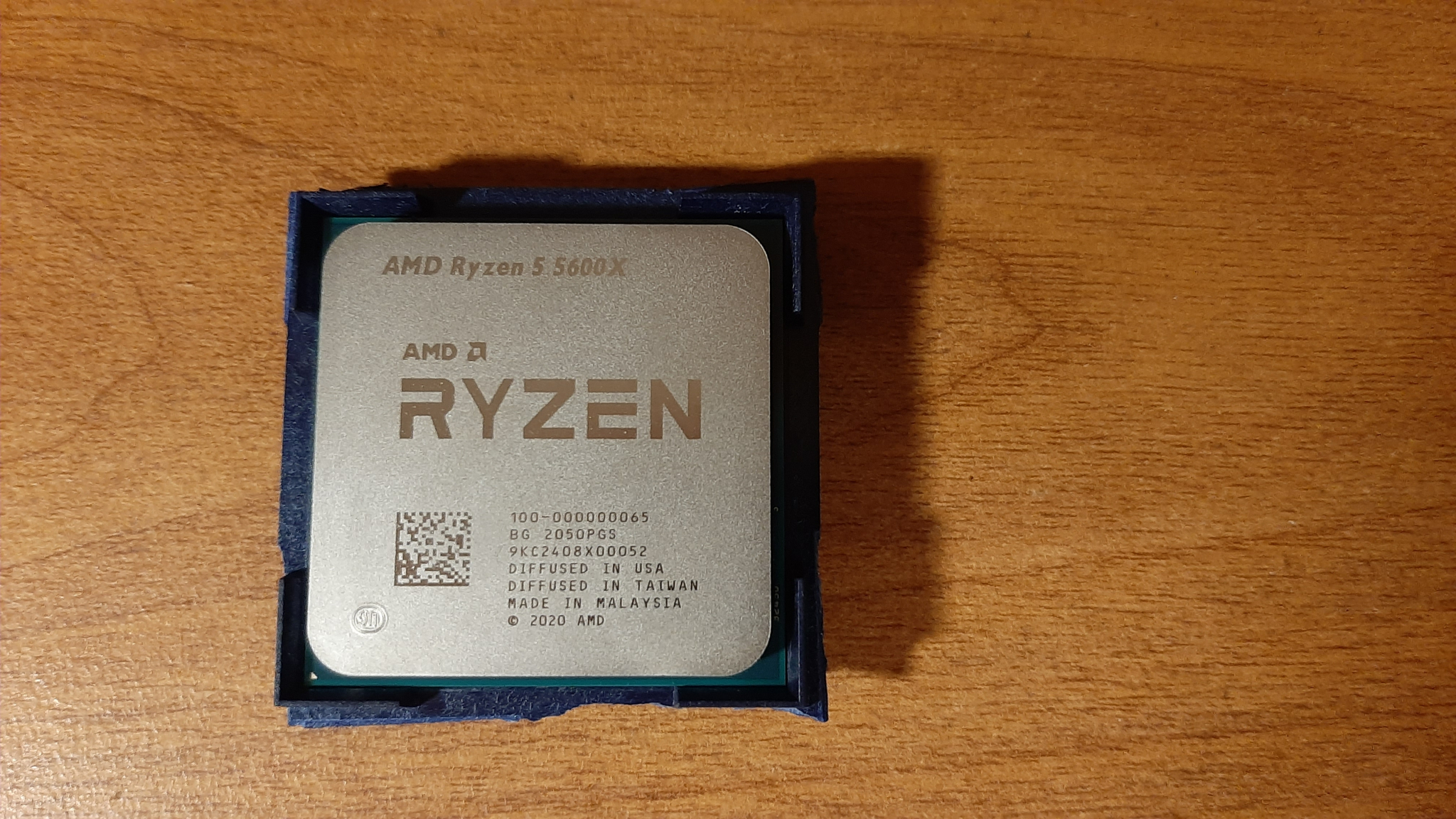Ryzen 5600 am4. AMD Ryzen 5 5600x. CPU AMD Ryzen 5 5600x OEM. Процессор AMD Ryzen 5 5600 Box. Ryzen 5 5600x OEM упаковка.