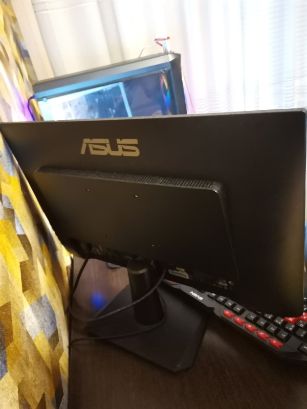 Монитор asus va24ehe. Асус x 008 экран.