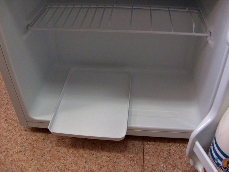 Обзор на Холодильник Бирюса 50 - изображение 5
