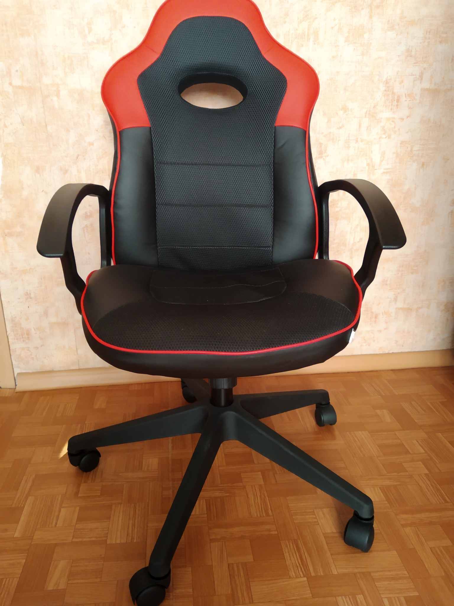 Кресло компьютерное зомби. Кресло Viking 11bl Red. Компьютерное кресло зомби Викинг 8. Кресло компьютерное игровое Бюрократ Viking-8/BL+Red. Кресло Viking 8.
