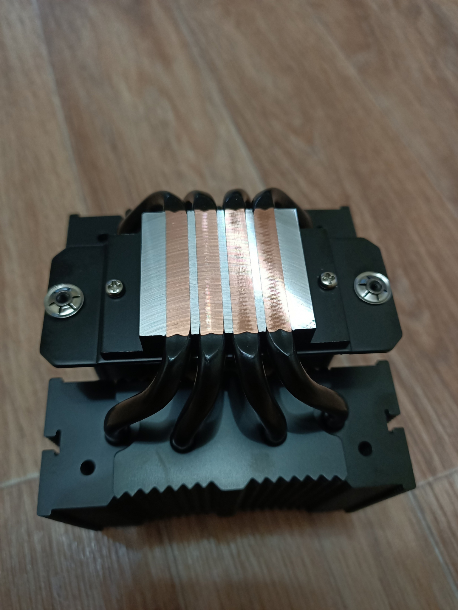 Обзор от покупателя на Кулер для процессора ID-Cooling SE-904-XT SLIM ...