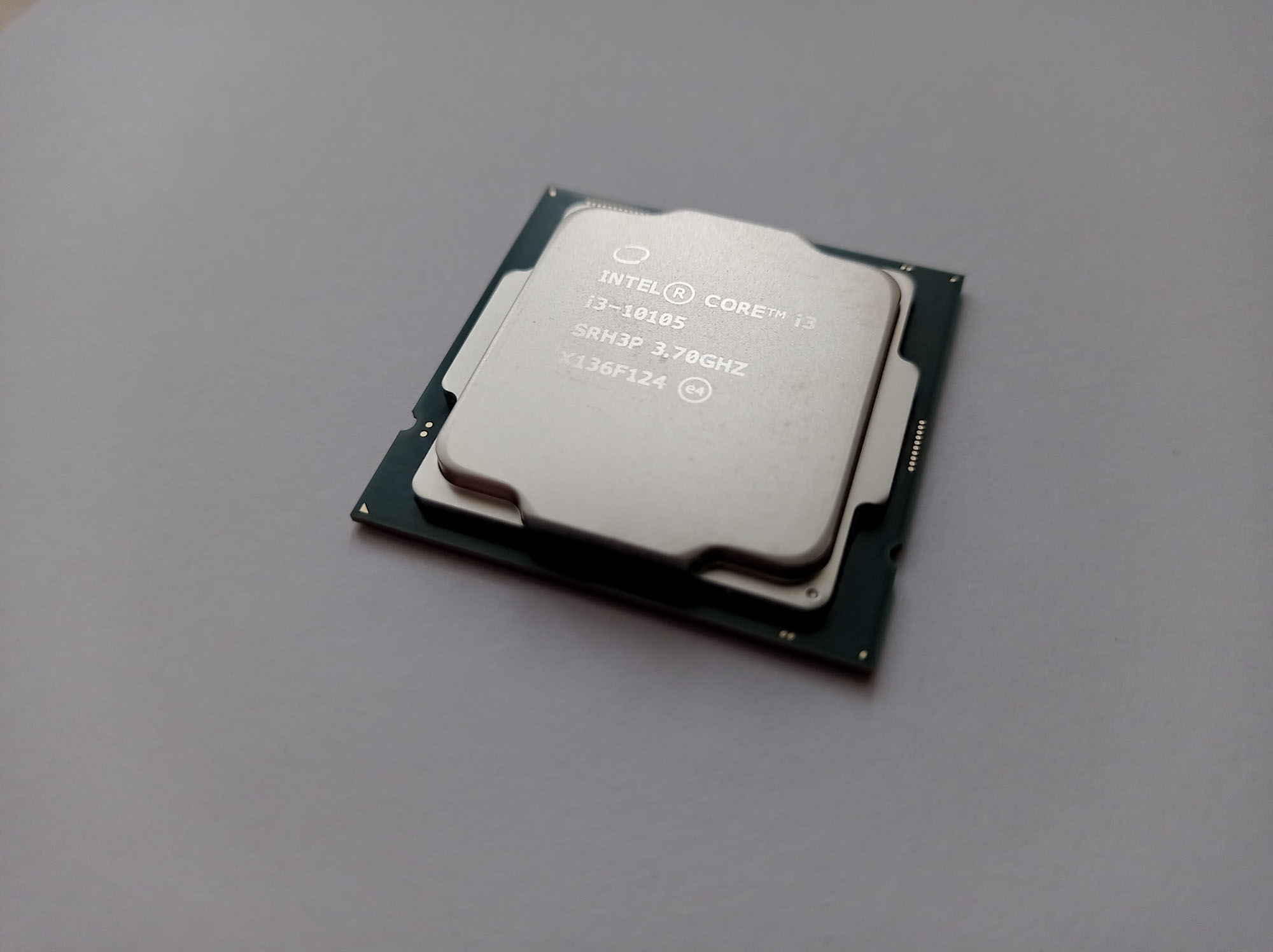 Intel i3 10105