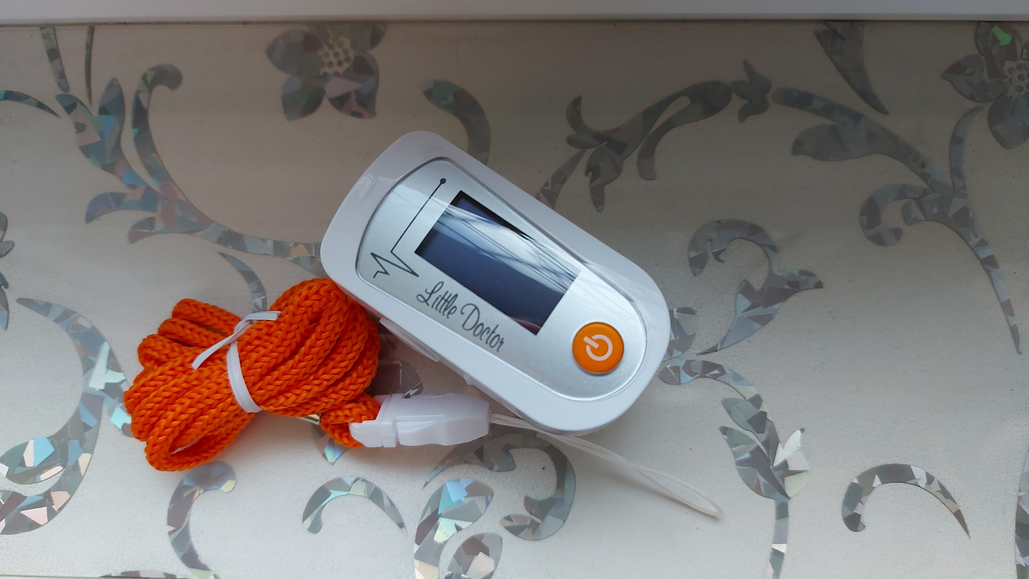 Обзор от покупателя на Пульсоксиметр Little Doctor MD300C23 — интернет ...