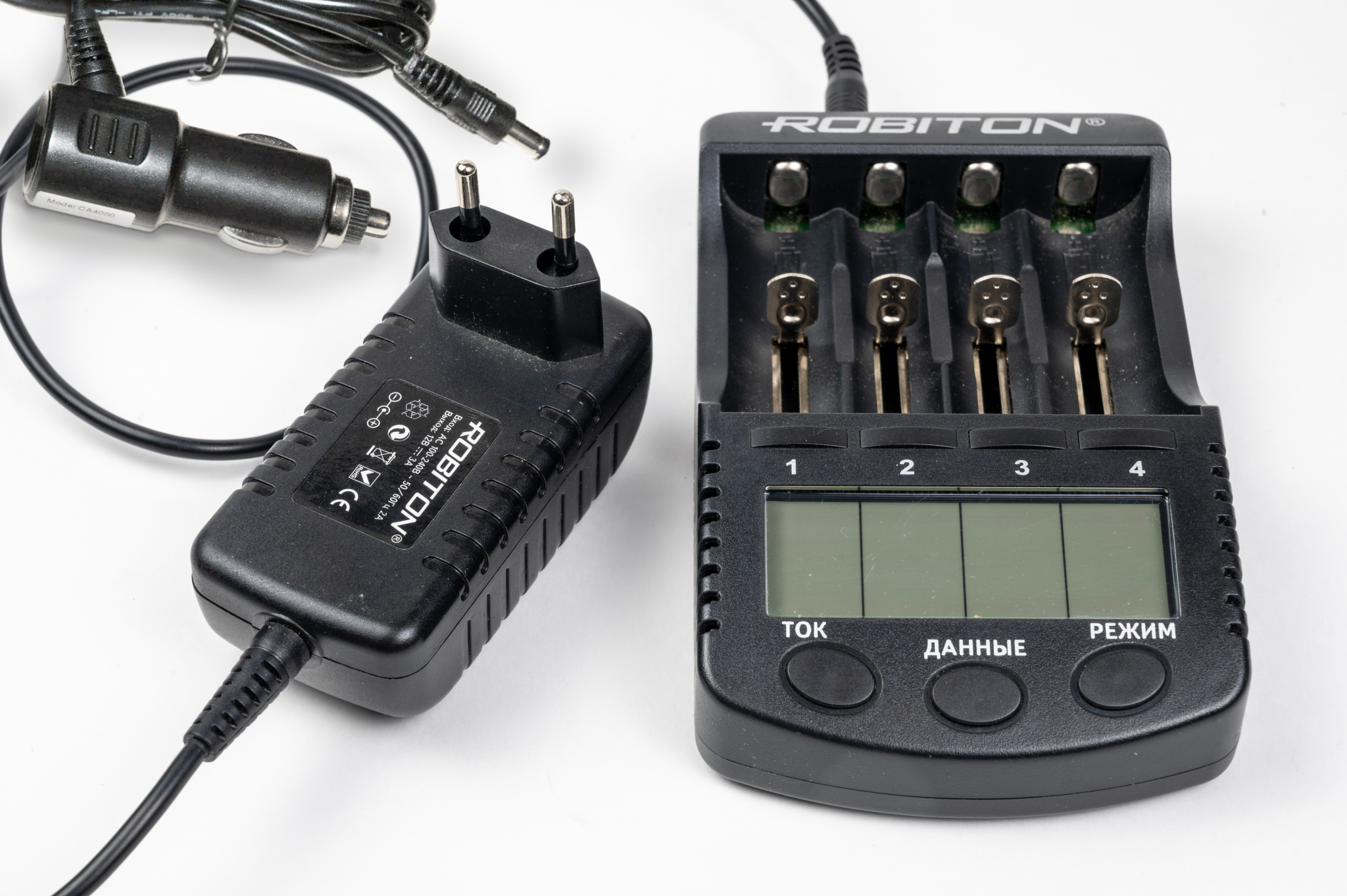 Зарядное устройство mastercharger pro. Robiton Master Charger Pro. Robiton MASTERCHARGER Pro. Мастер Чарджер про Робитон. Зарядное устройство Robiton MASTERCHARGER 2h Pro 16587.