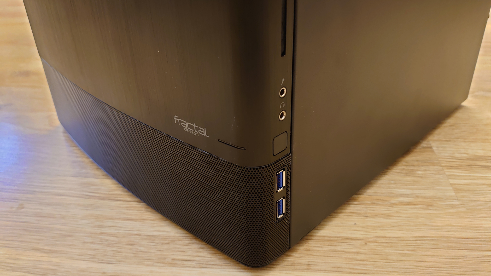 Обзор от покупателя на Корпус Fractal Design NODE 804 Black mATX [FD-CA ...