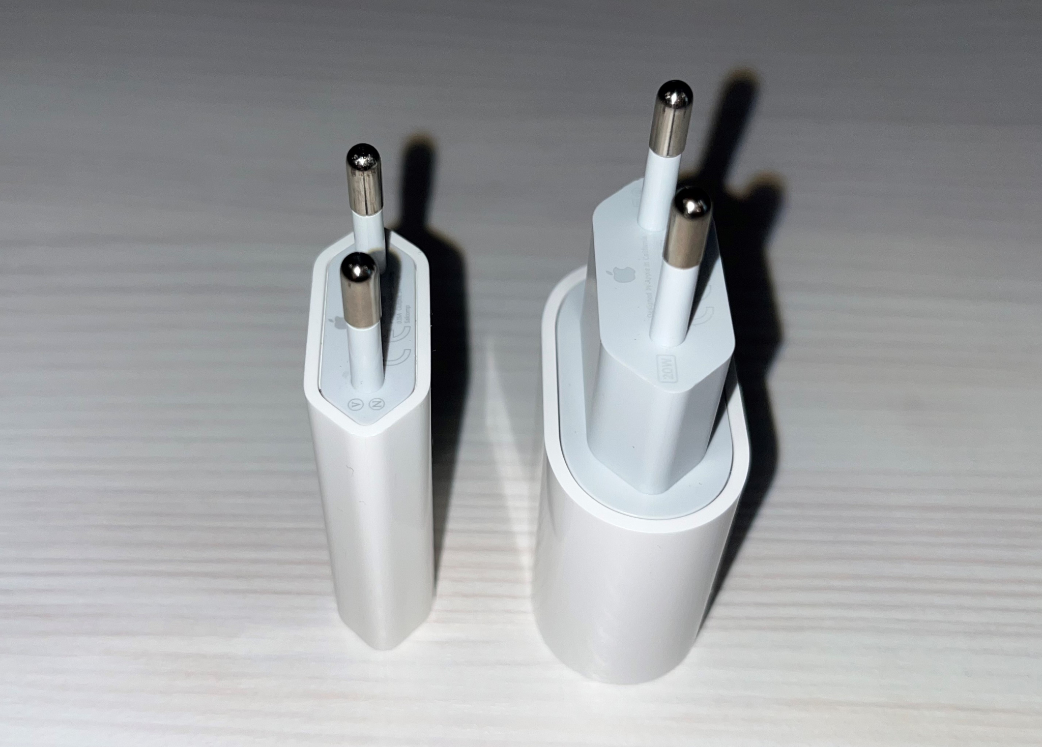 Обзор от покупателя на Сетевое зарядное устройство Apple 20W USB-C Power  Adapter — интернет-магазин ОНЛАЙН ТРЕЙД.РУ